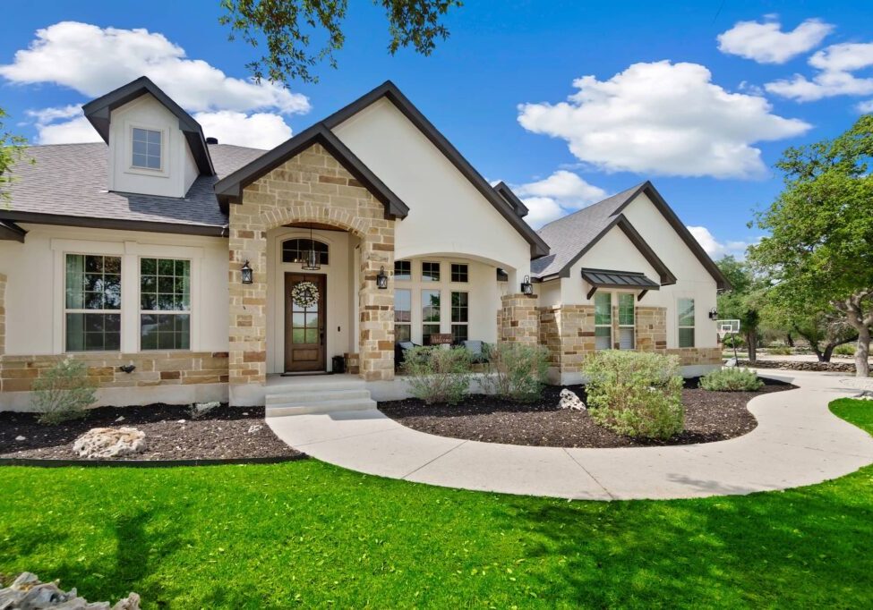 AdobeStock_606211953